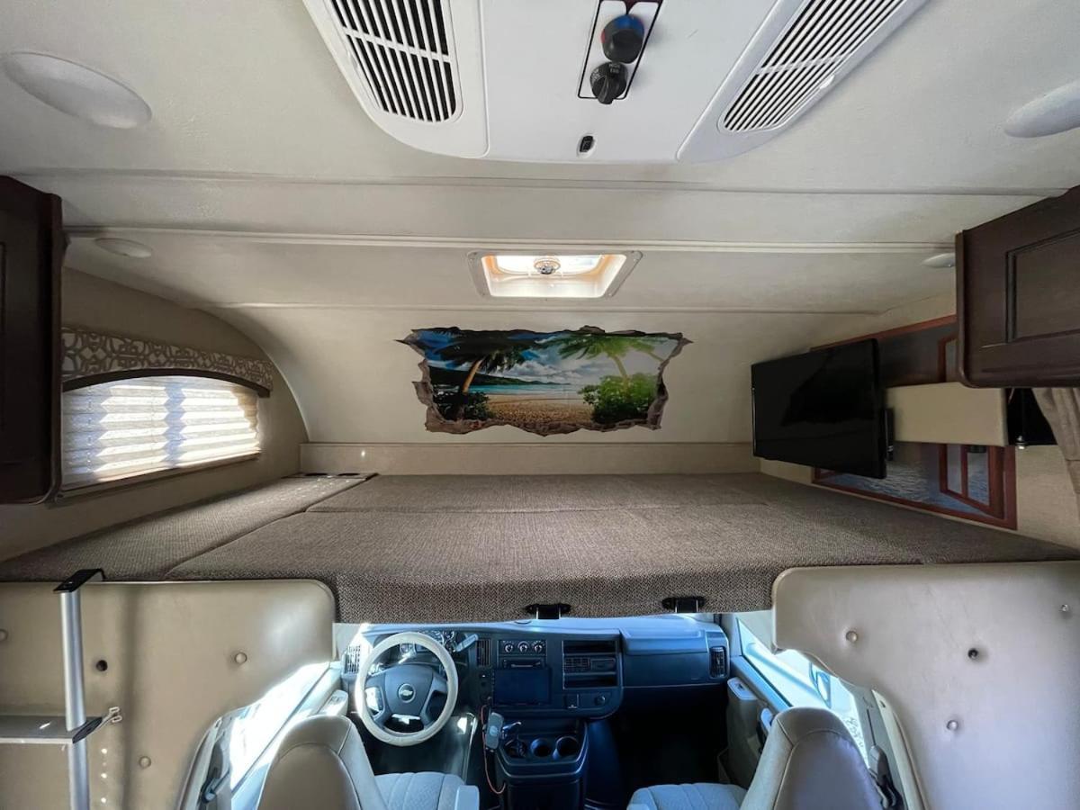 Aj-Xl Rv Rental Los Angeles Luaran gambar