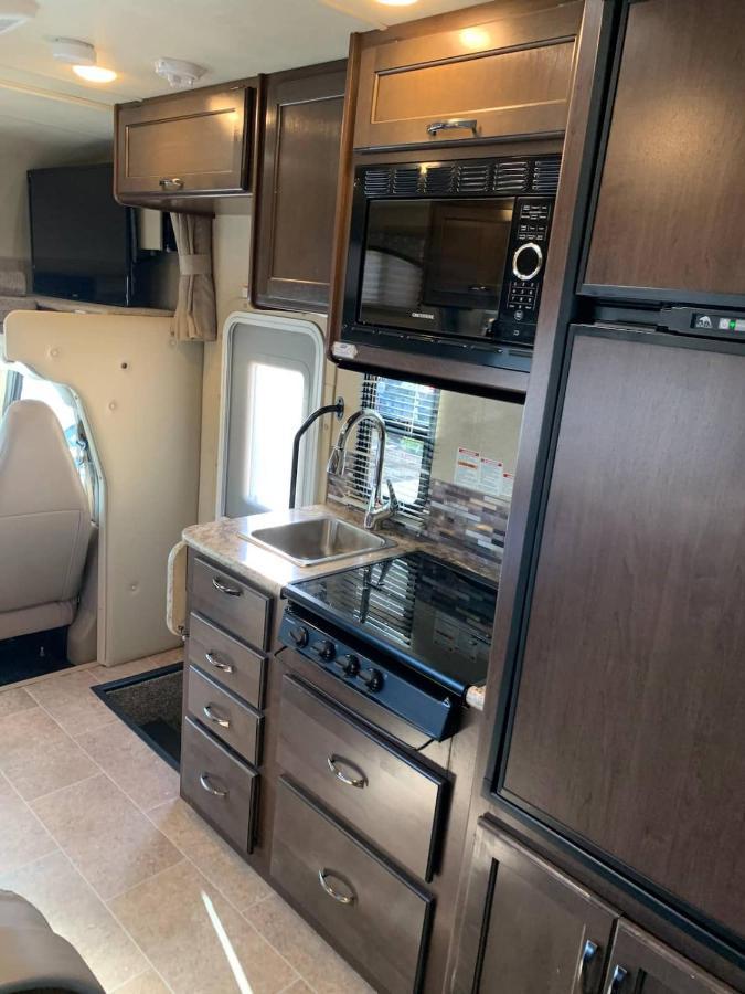 Aj-Xl Rv Rental Los Angeles Luaran gambar